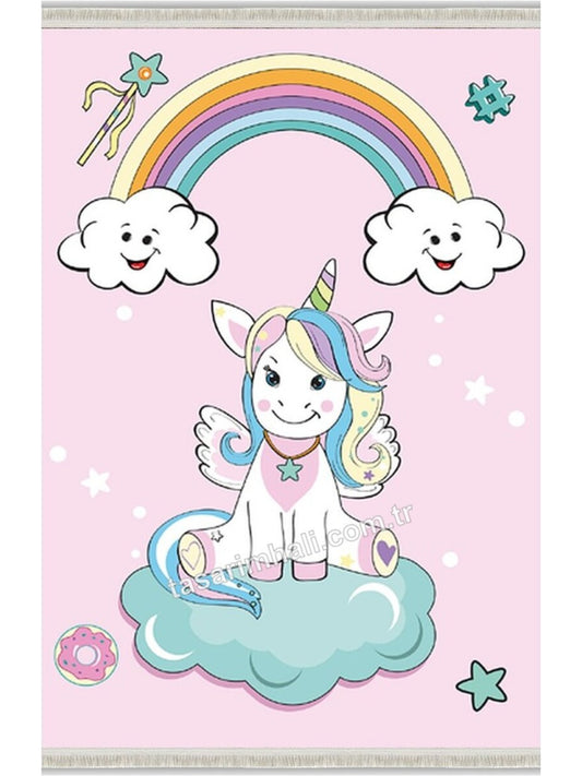 Pembe bulutta unicorn ve gökkuşağı desenli kız çocuk şönil halısı
